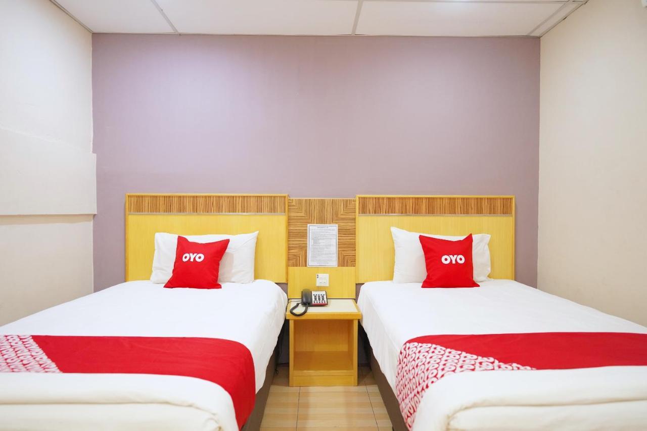 Oyo 89866 Houz Inn Bintulu Exterior photo